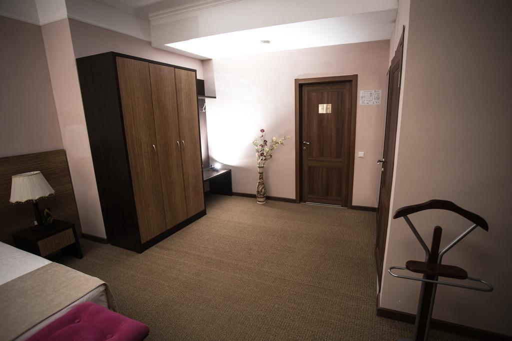 Kel Inn Hotel Астана Екстер'єр фото